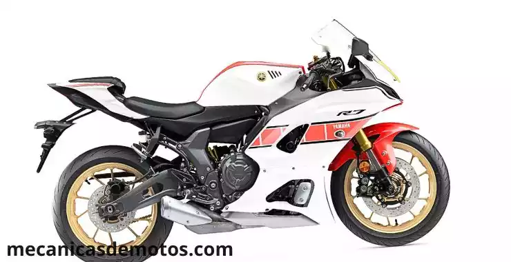 Yamaha R7 color blanco